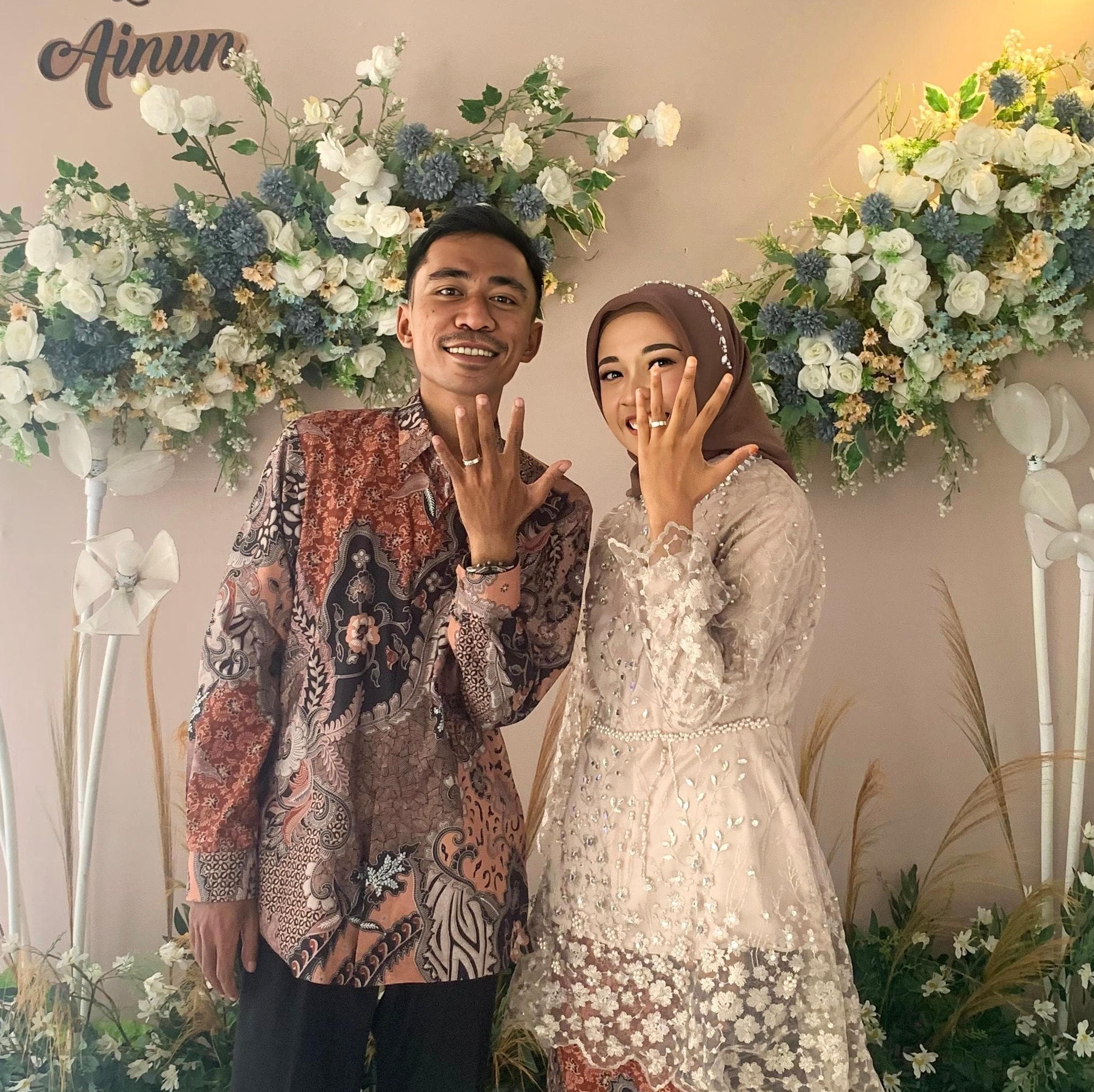 Imam & Ainun